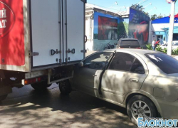 В Новочеркасске мелкое ДТП спровоцировало более крупное