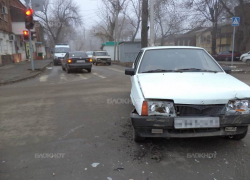 В Новочеркасске водитель перепутала педали и получила перелом ноги