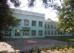 Администрация решила исключить строительство ФОКа в школе №8 из стратегии развития Новочеркасска