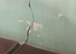 Разваливающаяся на части поликлиника ужаснула жительницу Новочеркасска