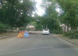  В Новочеркасске из-за опиловки деревьев перекроют площадь Левски и улицу Троицкую