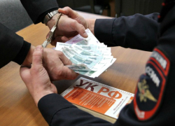 В Новочеркасске местного жителя будут судить за дачу взятки