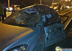 В Новочеркасске в ДТП с грузовиком погиб водитель легкового автомобиля. ВИДЕО