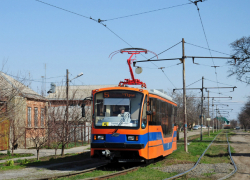 Скромного пенсионера из Новочеркасска подозревают в покупке некачественных трамваев и троллейбусов для Таганрога