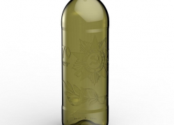 Новочеркасский стекольный завод выпустил сувенирную партию бутылок к юбилею Победы