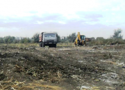 Многолетние свалки мусора взялись ликвидировать в новочеркасском Агролесе