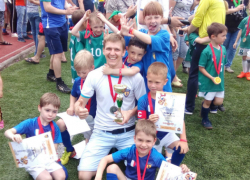 Мальчишки из Новочеркасска завоевали серебро международного футбольного турнира