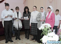 Прихожане новочеркасского собора устроили праздник детдомовцам