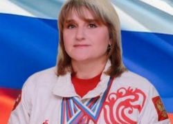 Новочеркасская штангистка стала семикратной рекордсменкой России