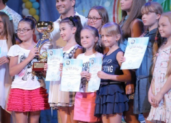 Коллектив эстрадного танца из Новочеркасска стал лауреатом международного фестиваля