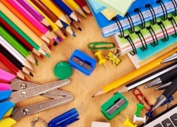 Новочеркасцев призывают поучаствовать в сборе школьных принадлежностей для детей Новороссии