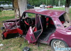 В Новочеркасске на проспекте Баклановском в ДТП пострадали два человека