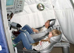 Новочеркасские школьники в День космонавтики поучаствовали в стыковке космических аппаратов