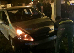 Пьяная компания отметила ДТП веселой гулянкой в Новочеркасске