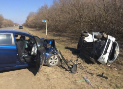На трассе Новочеркасск - Каменоломни произошло жуткое ДТП с тремя погибшими
