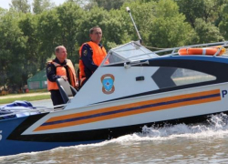 Ростовский водный патруль спас тонущего пьяного жителя Новочеркасска