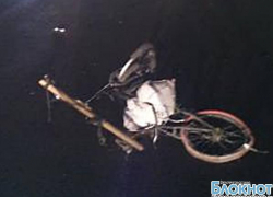 На трассе М-4 возле новочеркасской развязки погиб велосипедист