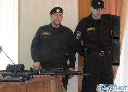 Сотрудники новочеркасской полиции провели для школьников урок мужества