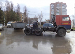 Оторвавшийся прицеп остановил трамвайное движение в Новочеркасске