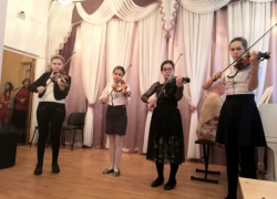«Наполнив музыкой сердца» прошел концерт музыкальной школы имени Рахманинова в Новочеркасске