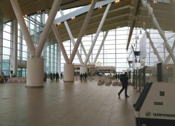 30 минут на парковке аэропорта «Платов» под Новочеркасском будут стоить 100 рублей