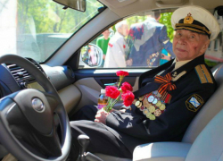 Ветеранам Великой Отечественной войны решили предоставить бесплатное такси в Новочеркасске