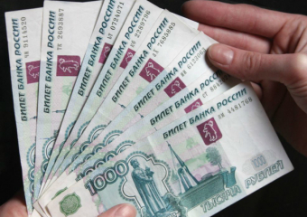 Размер выплат на детей могут повысить в Ростовской области