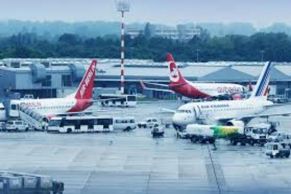 В новочеркасских «пабликах» не утихают споры о рейсе Стамбул-Ростов
