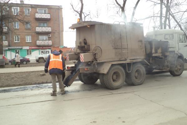 Все проблемные участки дорог в Новочеркасске приведут в порядок