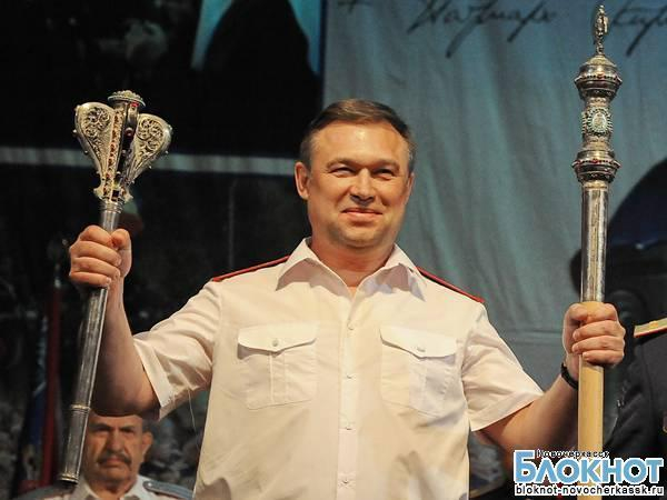 Губернатор предложил атаману Виктору Гончарову стать запевалой на флешмобе перед новочеркасским собором