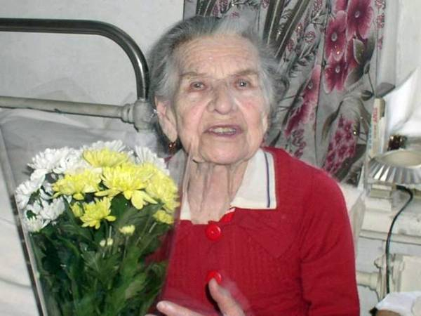 Новочеркасская долгожительница отпраздновала 100-летний юбилей