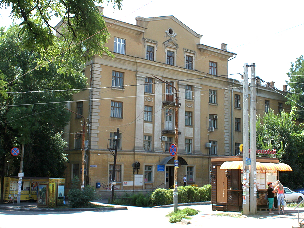 Состоялось первое судебное заседание по делу о выселении студенческой поликлиники Новочеркасска
