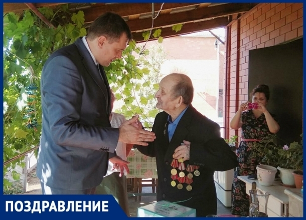 Поздравления сержанту с Днем Рождения военному, полиции, МЧС