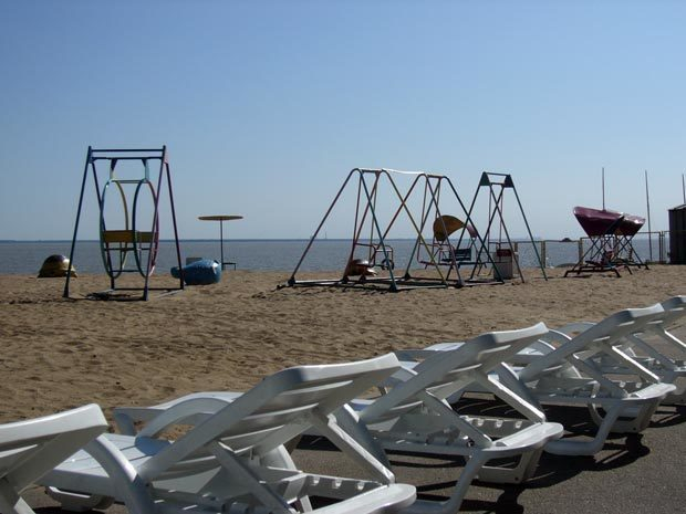 В Новочеркасске привели в порядок пляж в микрорайоне Донской