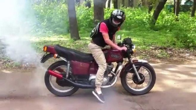 Под Новочеркасском мужчина под видом покупателя угнал мотоцикл