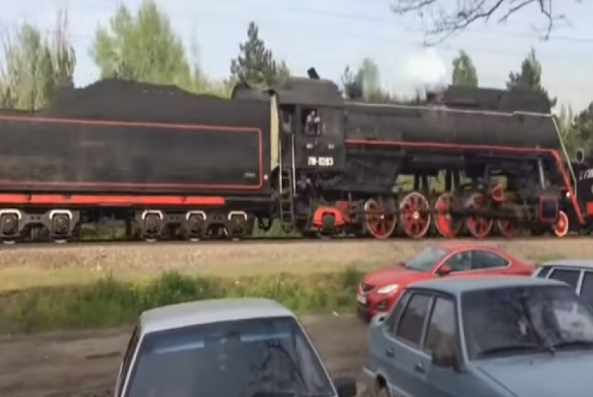 Через Новочеркасск проехал поезд «Победа"