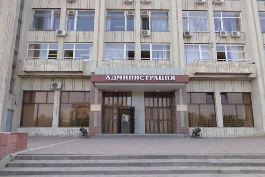Сотрудников Новочеркасской администрации сократят