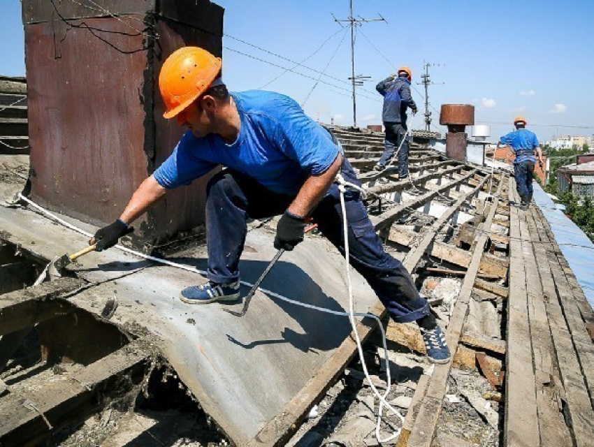 Деятельность подрядчика по капремонту домов запретили за многочисленные нарушения в Новочеркасске