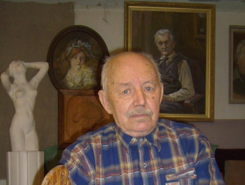 Выставка 87-летнего известного художника Льва Елисеева открылась в новочеркасском музее