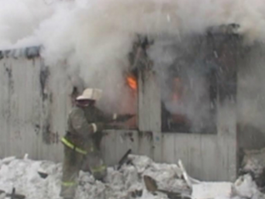 60-летний мужчина погиб во время пожара в Новочеркасске