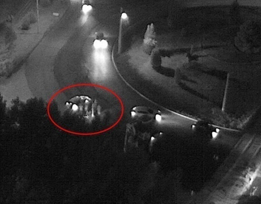 В Новочеркасске пьяный водитель на катке при попытке обгона врезался в «Опель»