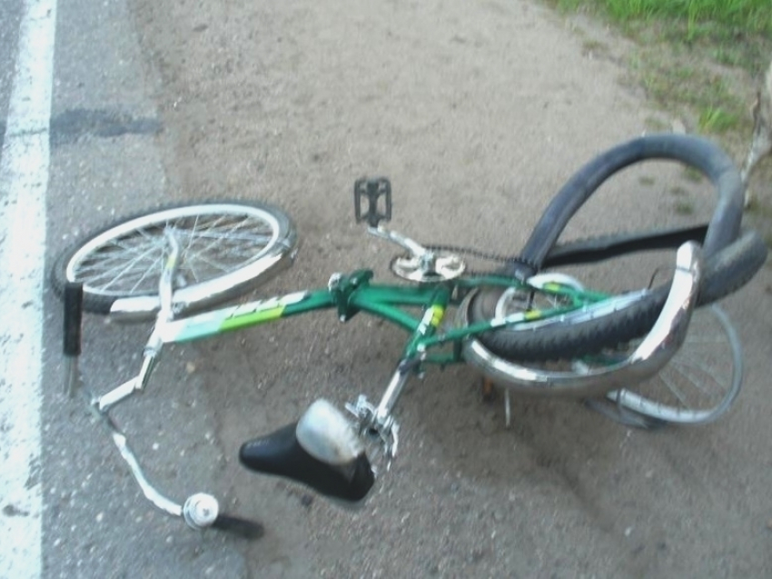 Под Новочеркасском иномарка сбила 9-летнего школьника на велосипеде