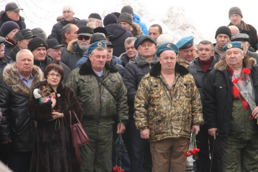 В Новочеркасске воины-интернационалисты почтили память павших товарищей 