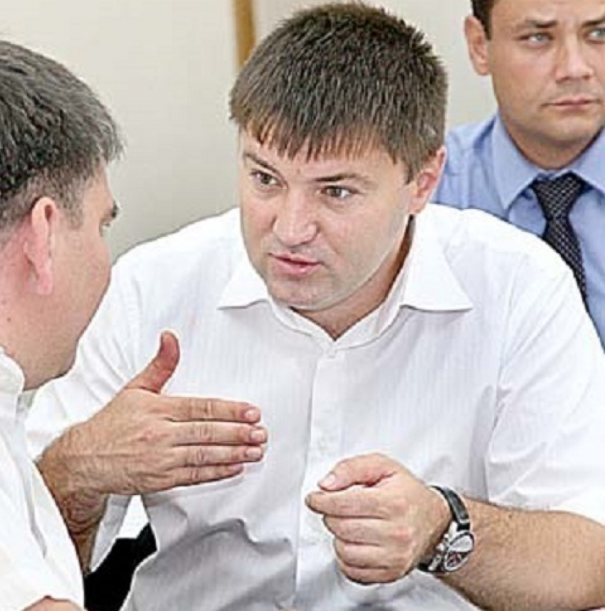 Зам мэра по экономике, промышленности и транспорту Вадим Марыгин написал заявление об увольнении