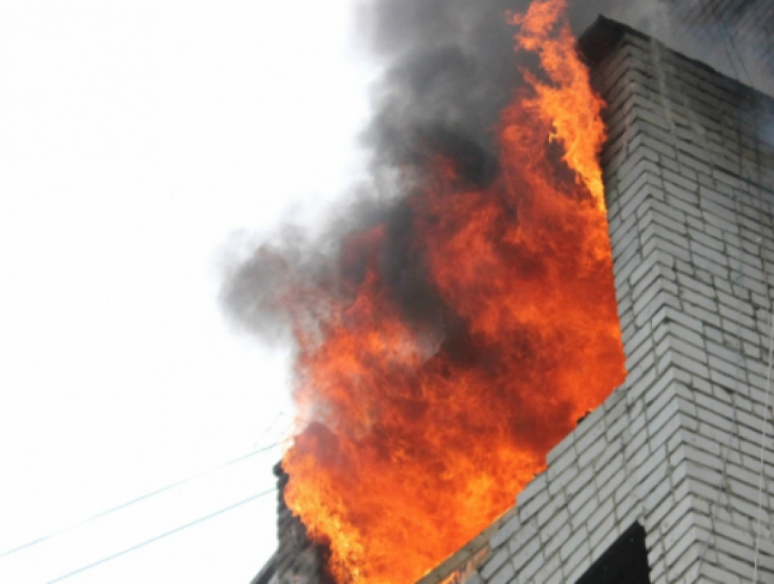 Новочеркасцев призывают соблюдать меры пожарной безопасности в быту