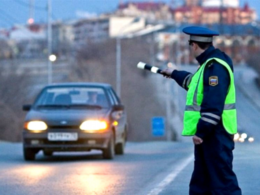 Нетрезвого водителя без прав задержали в Новочеркасске