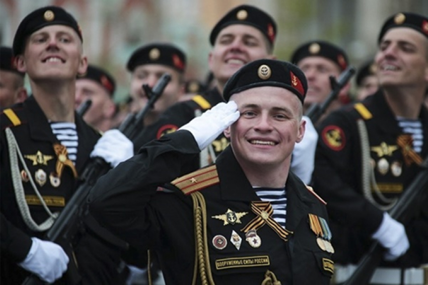 Морпехи Каспийской флотилии впервые примут участие в параде Победы в Новочеркасске