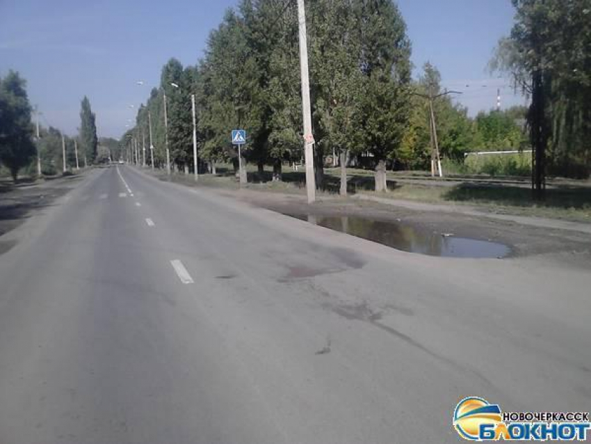 Женщину насмерть на улице Трамвайной в Новочеркасске сбил, предположительно, темный ВАЗ-2107