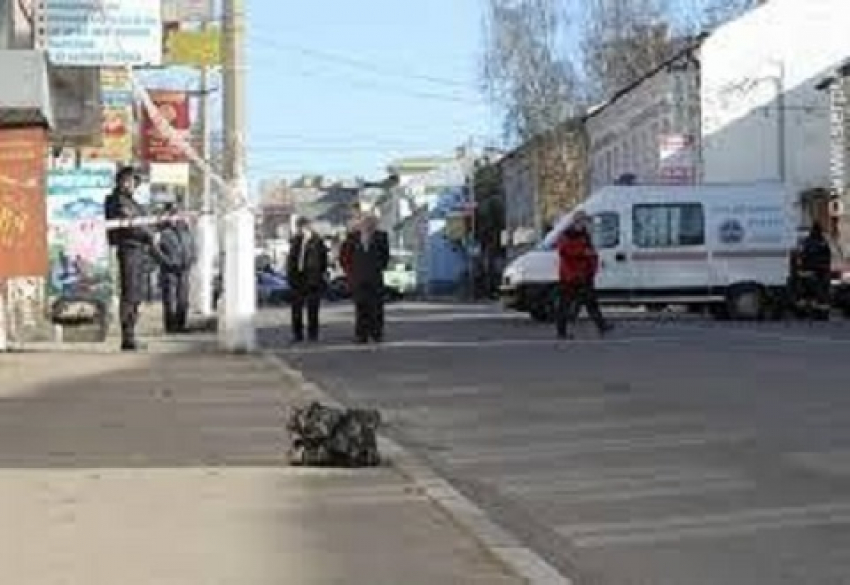 В Новочеркасске за неделю нашли два напоминающих бомбу свертка