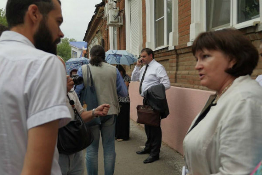 Членов Совета по правам человека агрессивно приняли в Новочеркасске